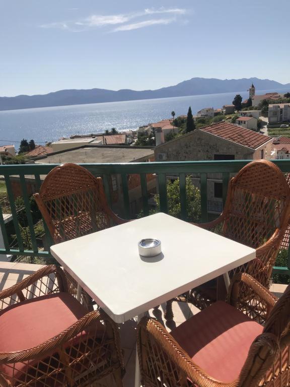 Apartmani Zderic Gradac  Exterior photo