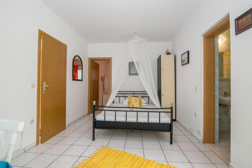 Apartmani Zderic Gradac  Exterior photo